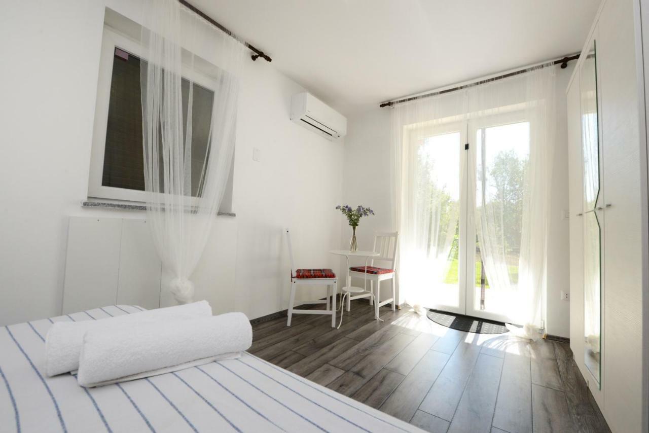 Villa Kontesici 14 *